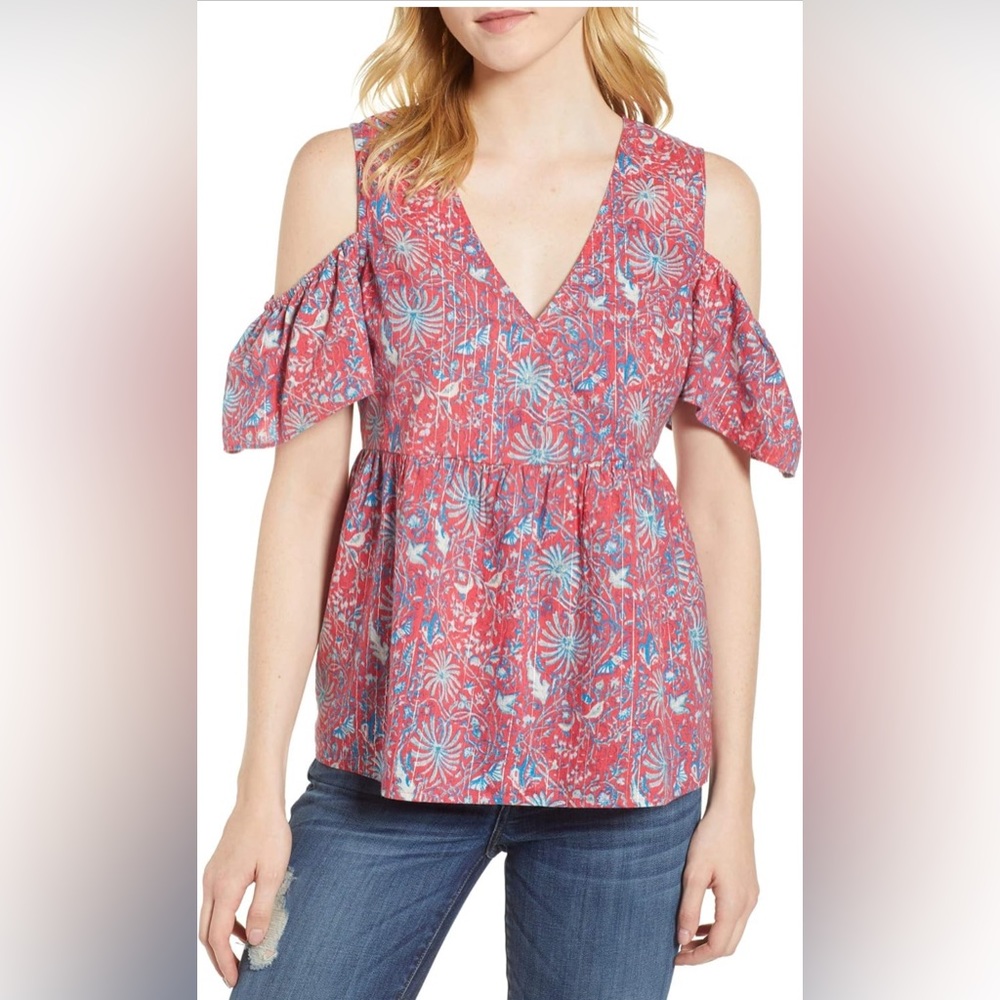 Lucky Brand Cold Shoulder Metallic Top blue/red size Large.